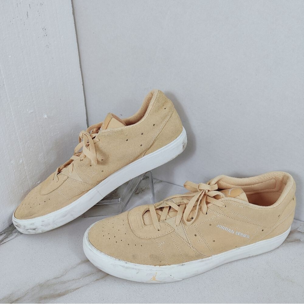 Nike Men's Air Jordan Series ES 'Celestial Gold' Low Sneakers, Sz 16
